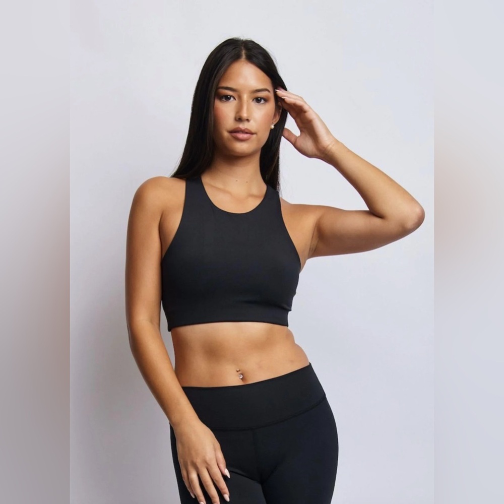 URTHWEAR NWOT Women's Ecomoss High Neck Racerback Bra, Raven Black Size L